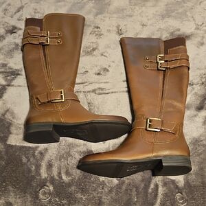 NWOT Naturalizer Tan Leather Heeled Boots